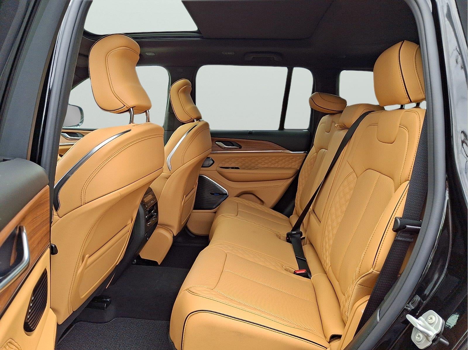 2026 Jeep Grand Cherokee Summit