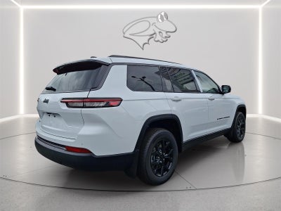2026 Jeep Grand Cherokee L Laredo Altitude