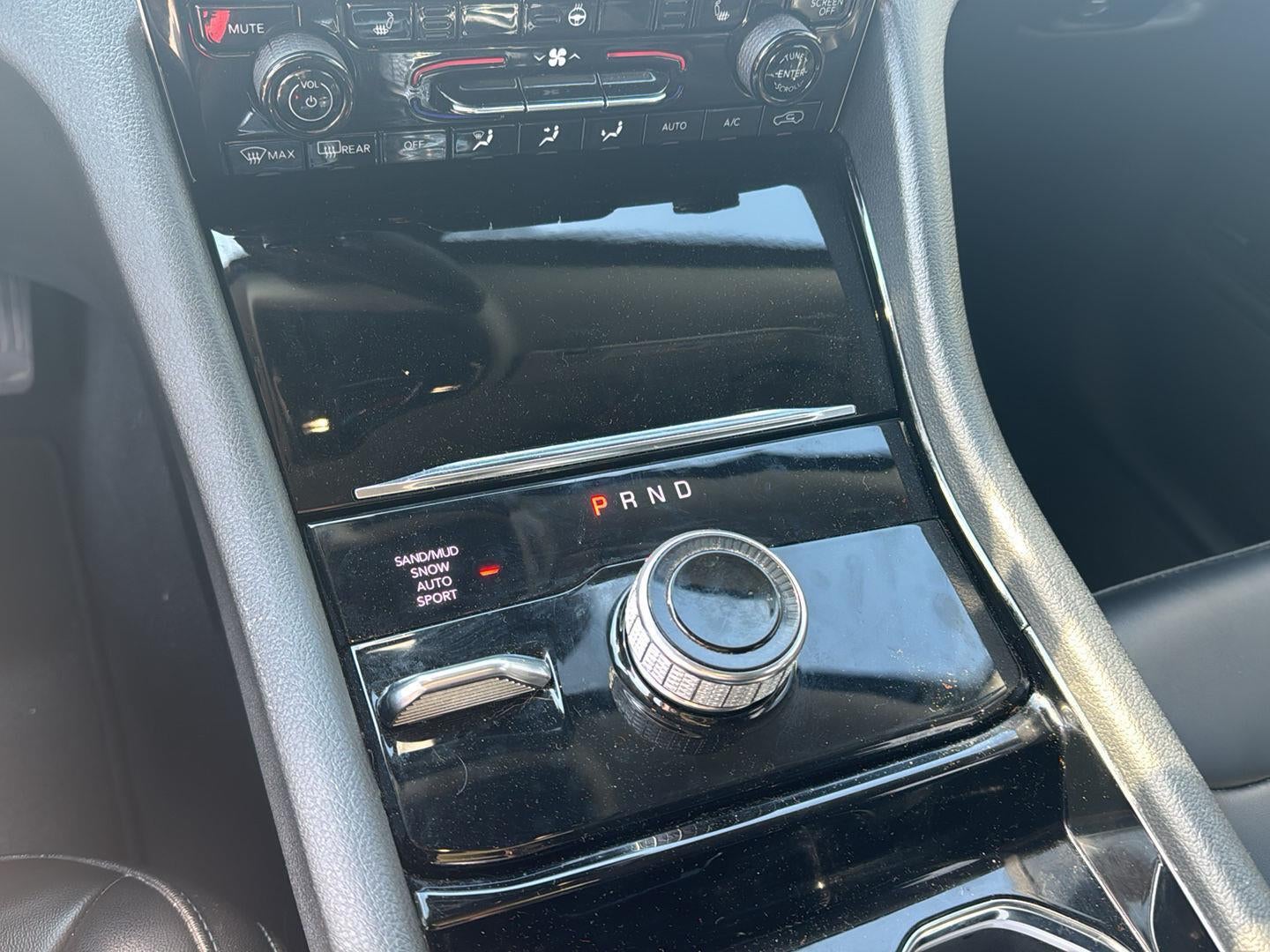 2023 Jeep GRAND CHEROKEE L LIMI