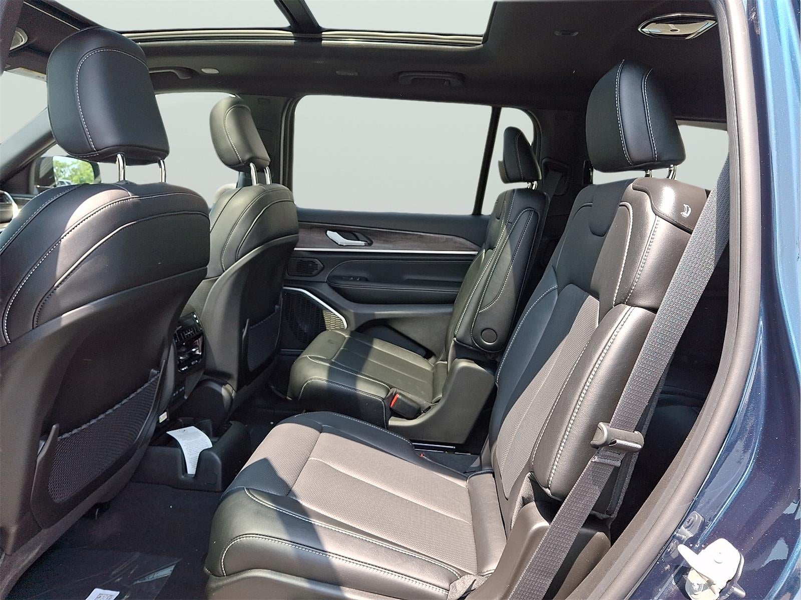 2026 Jeep Grand Cherokee L Limited Reserve