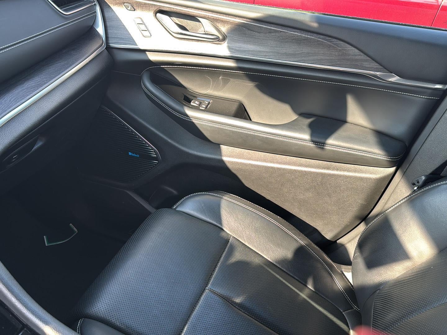 2022 Jeep Grand Cherokee L Overland