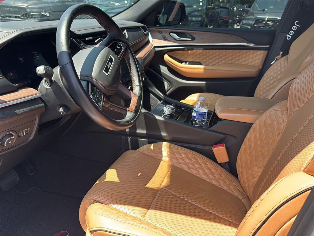 2022 Jeep Grand Cherokee L Summit