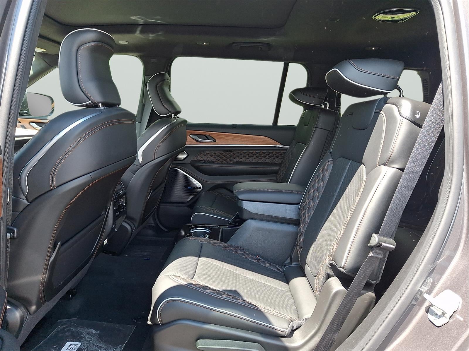 2026 Jeep Grand Cherokee L Summit