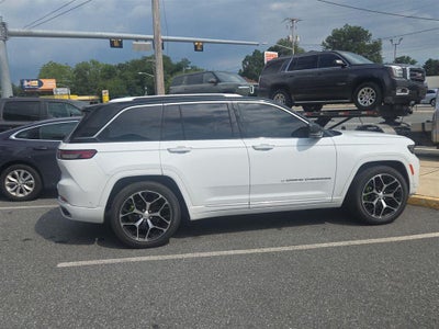 2023 Jeep Grand Cherokee 4Xe Summit Reserve