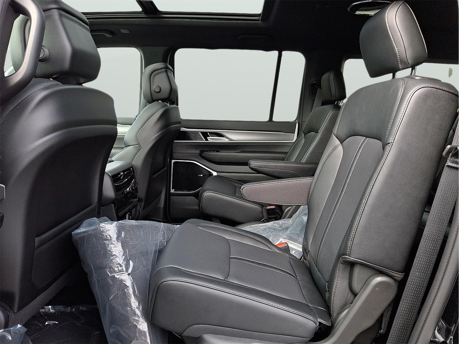 2026 Jeep Grand Wagoneer L Limited Reserve