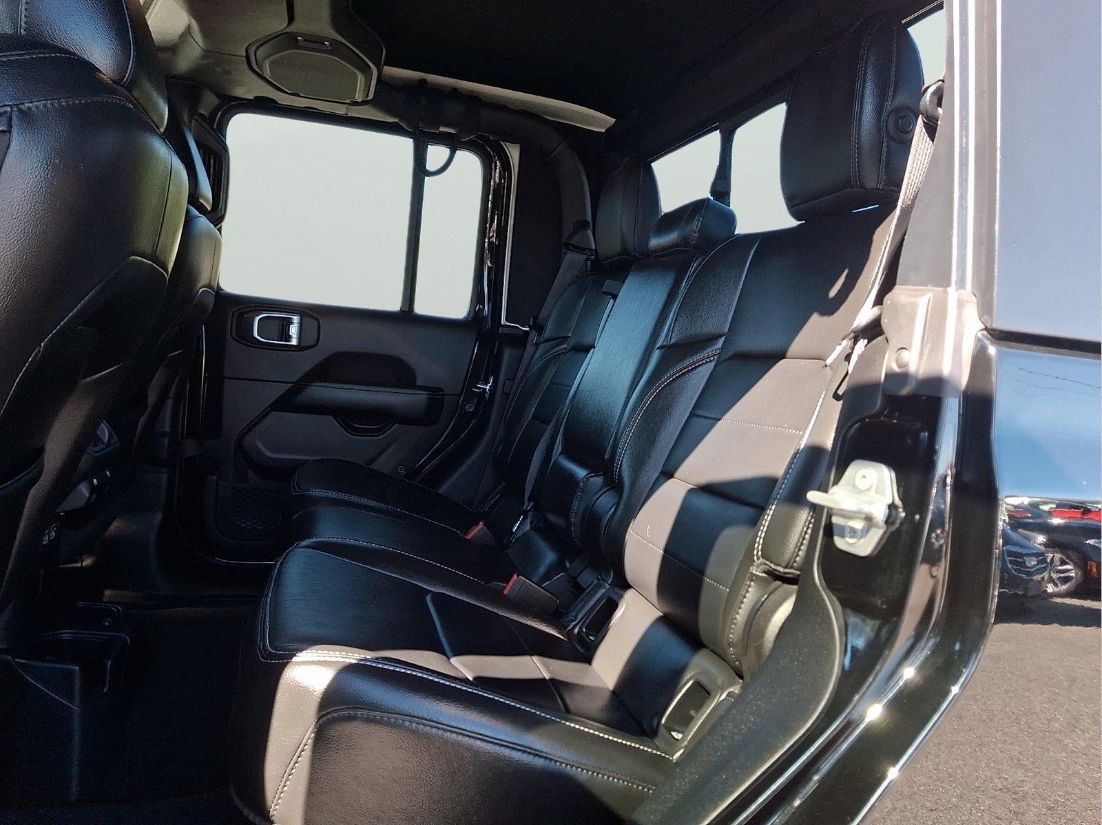 2022 Jeep Gladiator Overland