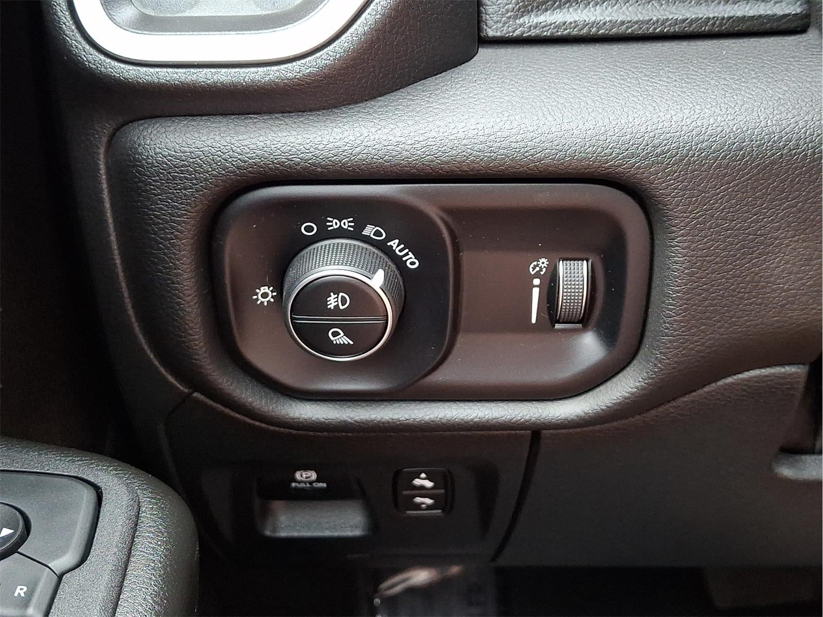 2025 RAM 1500 Lone Star