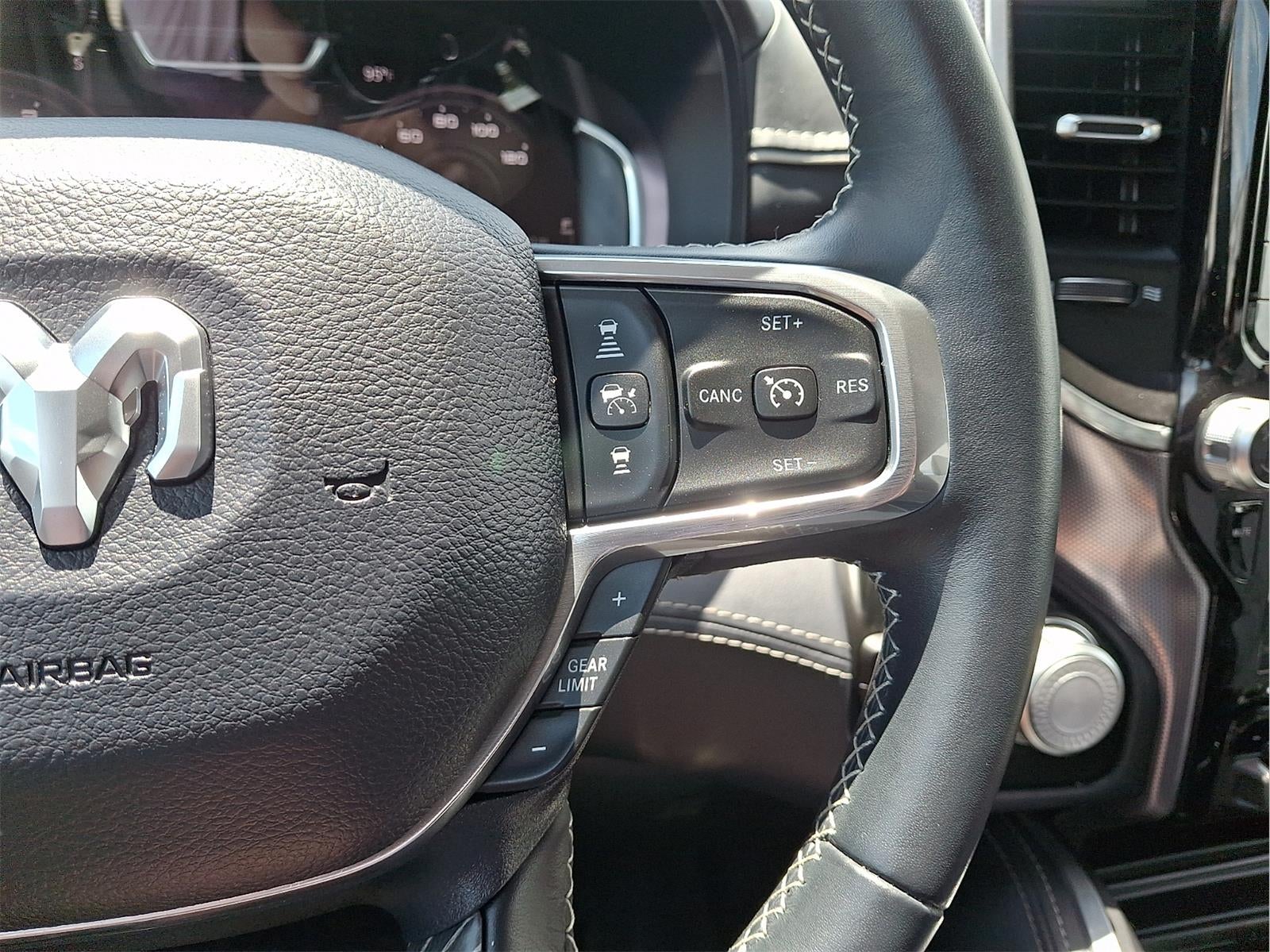 2024 RAM RAM 1500 Limited