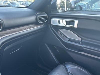 2020 Ford Explorer PLAT