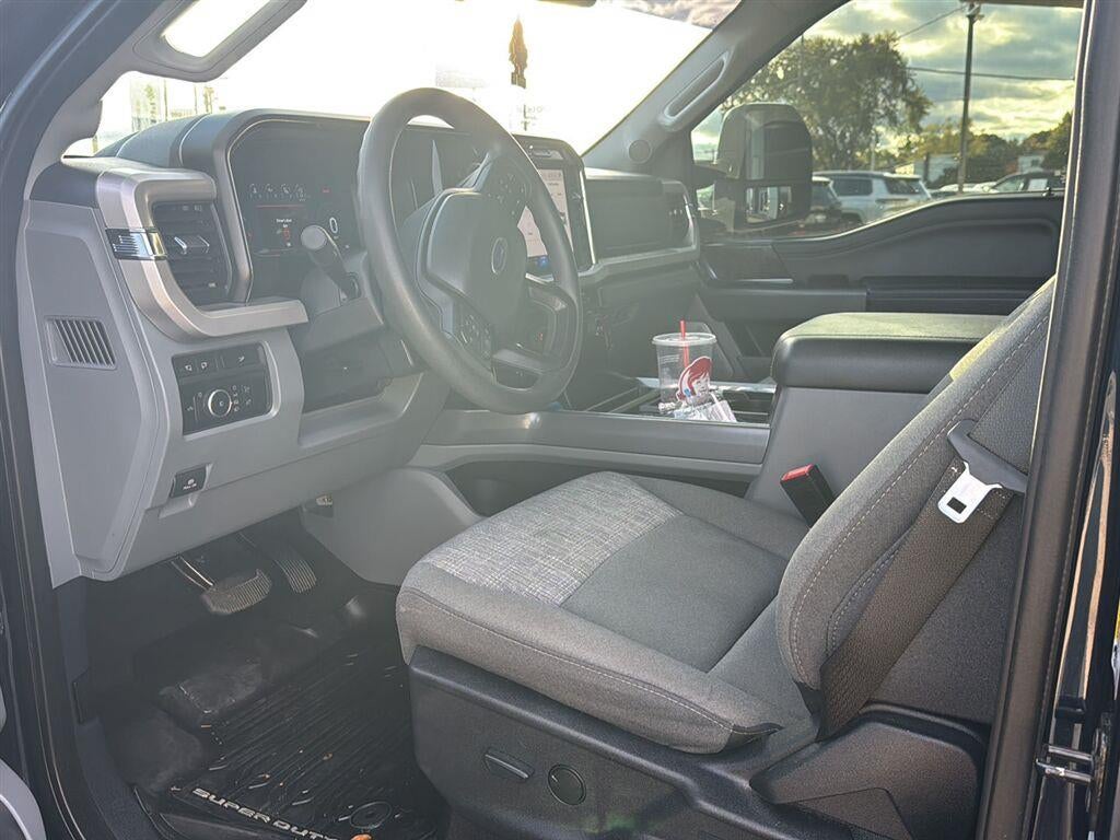2024 Ford Super Duty F-250 XLT