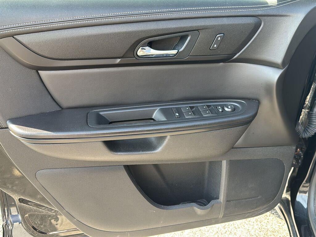 2016 GMC Acadia SLE