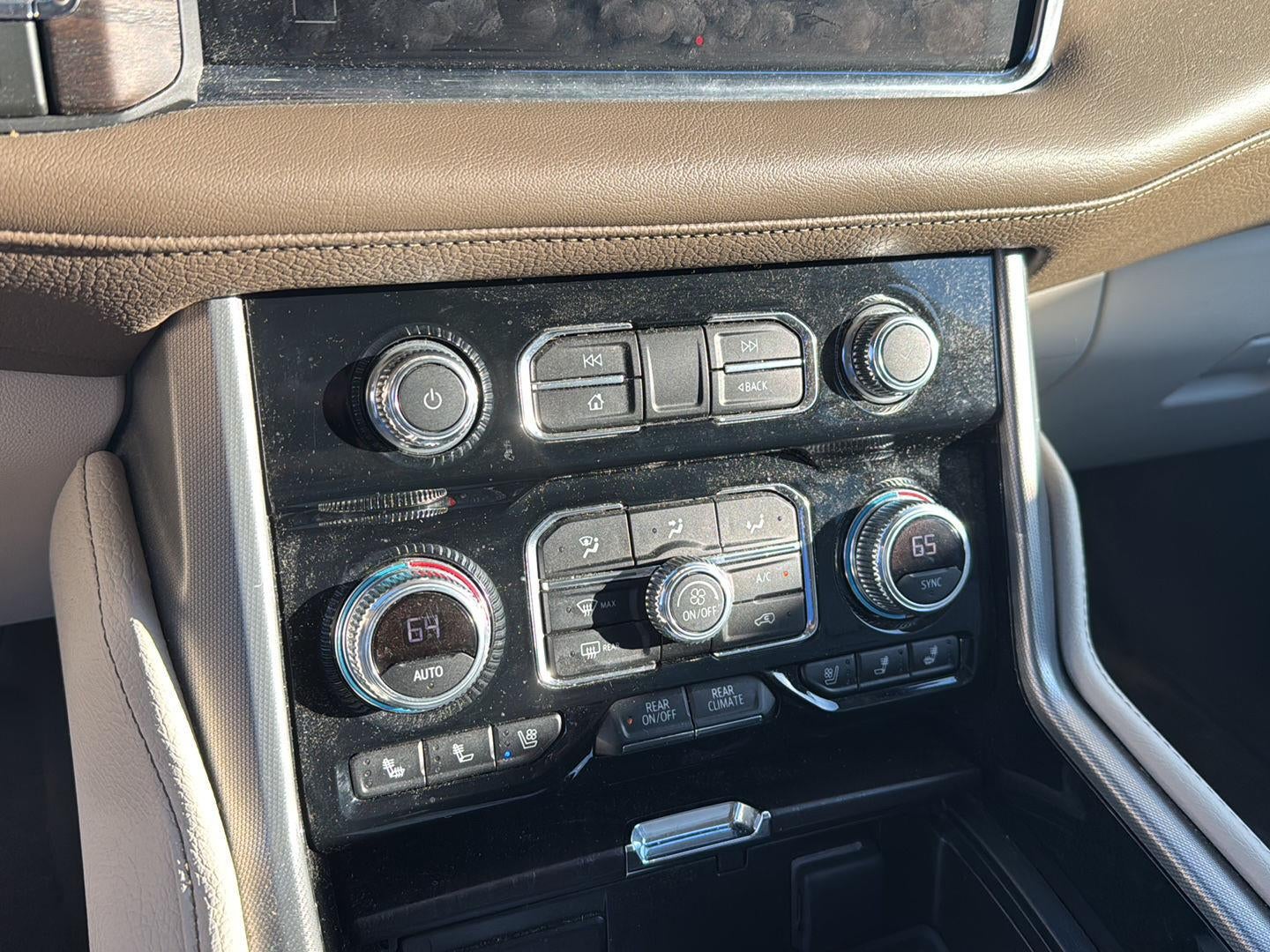2023 GMC Yukon Denali