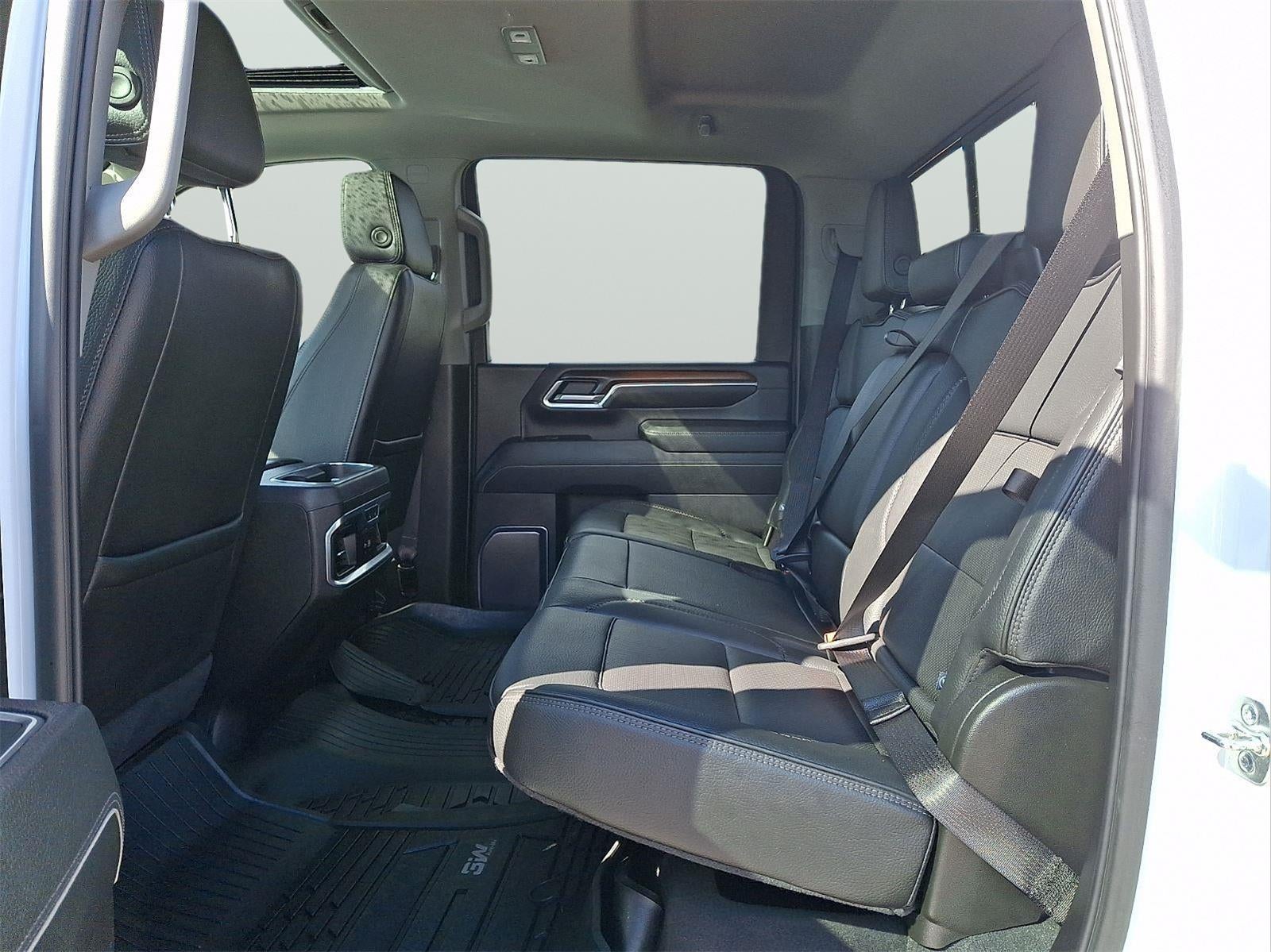 2025 GMC Sierra 2500HD Denali