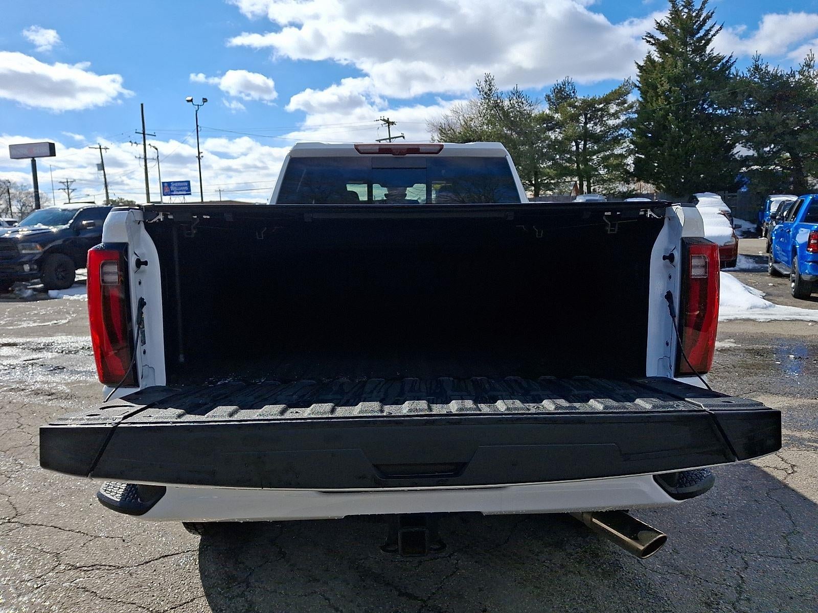 2025 GMC Sierra 2500HD Denali