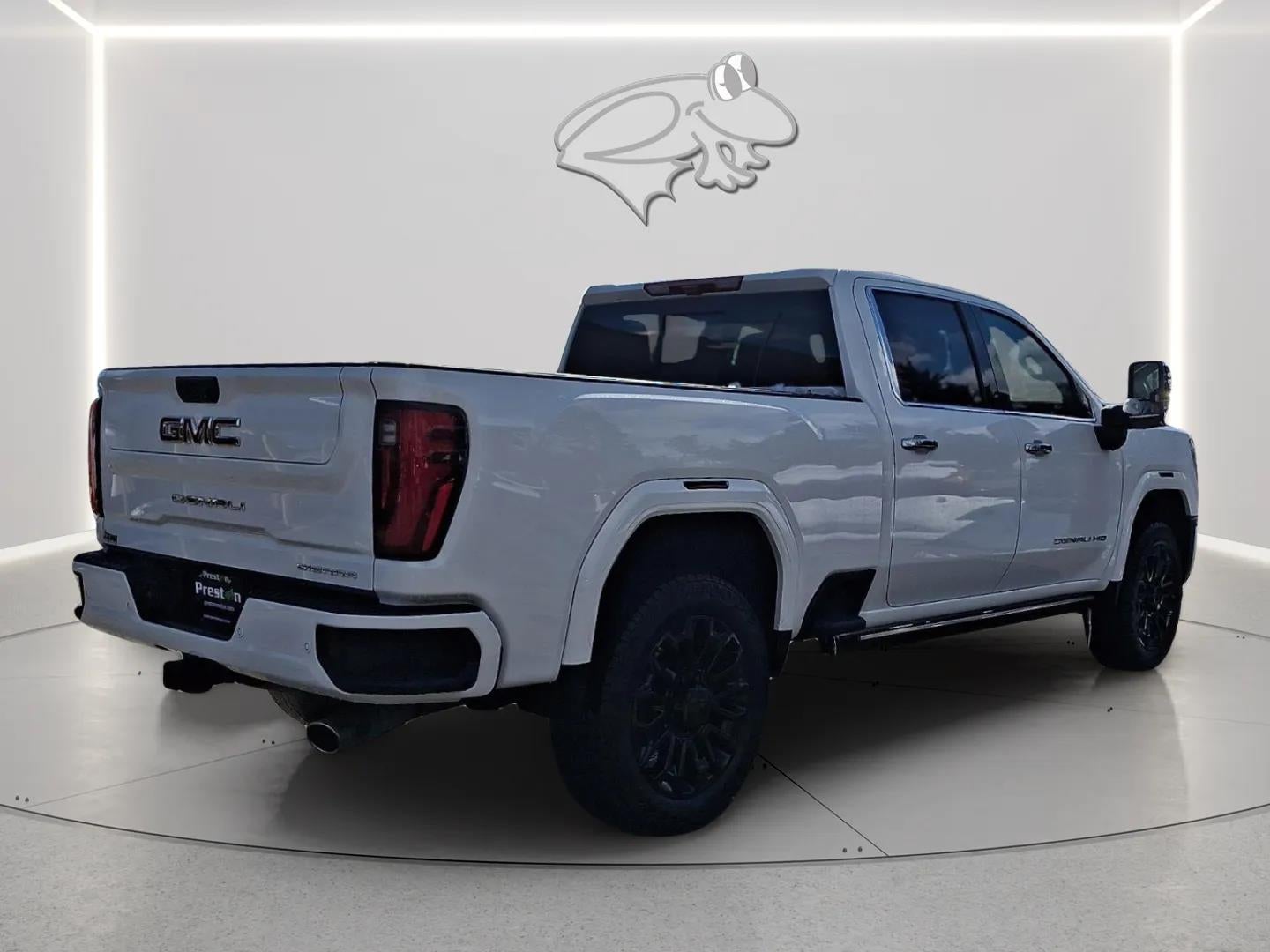 2025 GMC Sierra 2500HD Denali