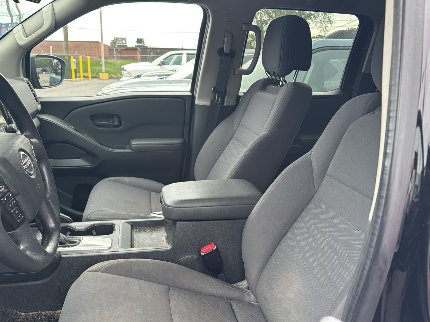 2022 Nissan Frontier S