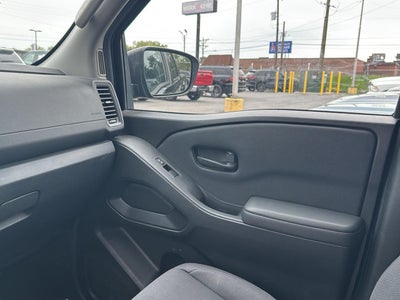 2022 Nissan Frontier S