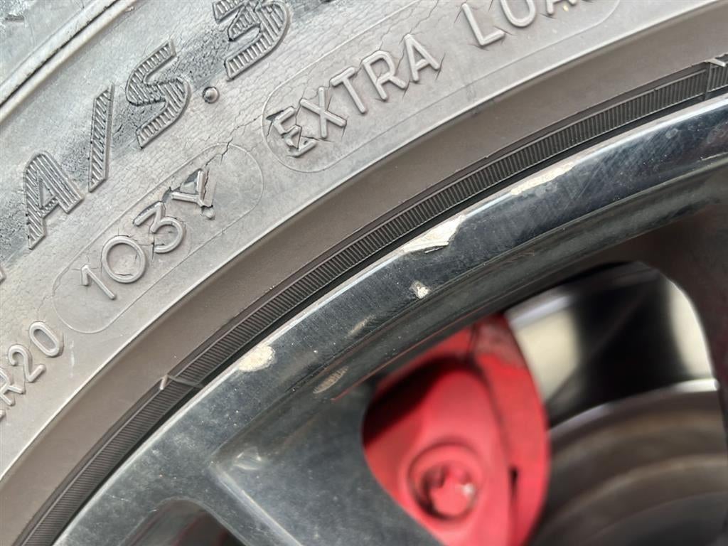 2011 Dodge Challenger SRT8