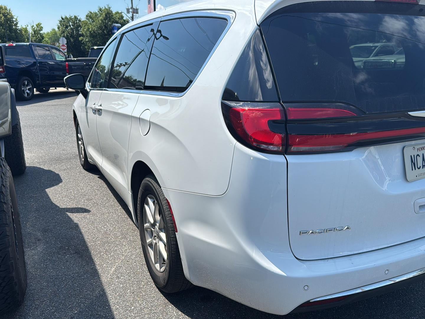 2023 Chrysler PACIFICA TOURL