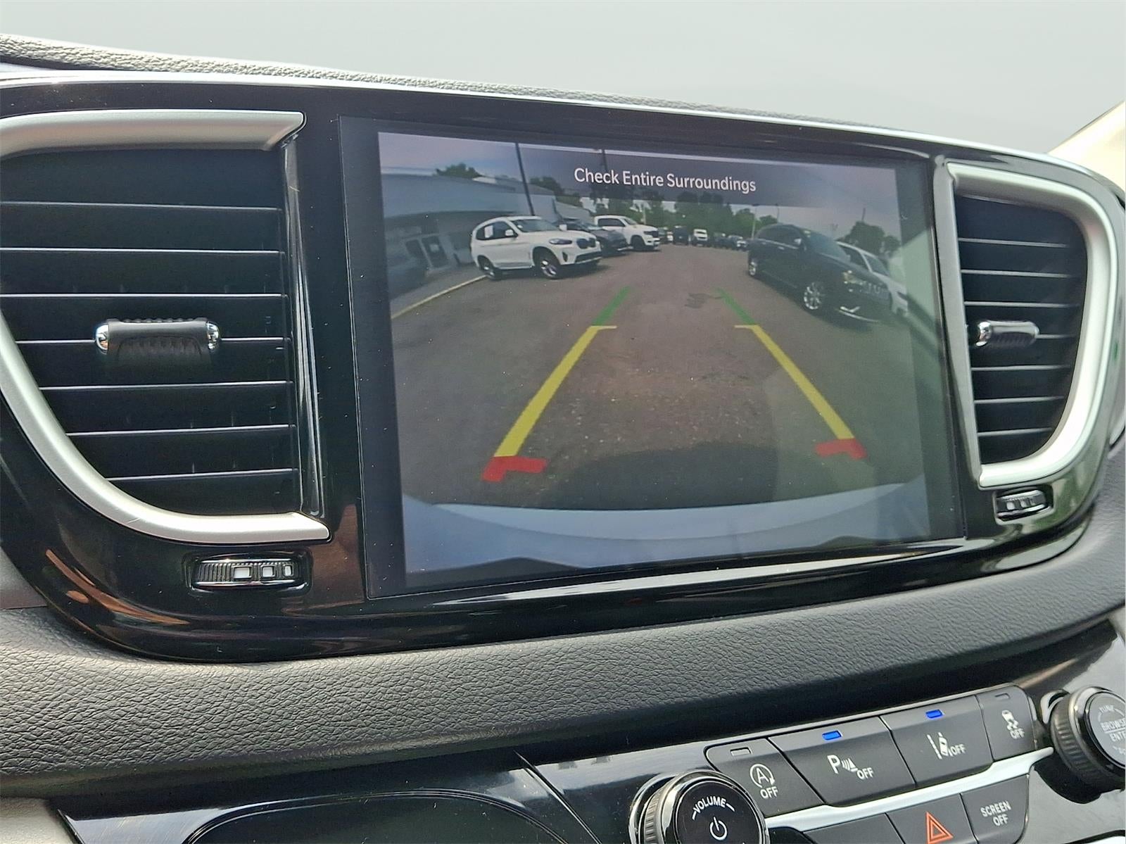 2023 Chrysler PACIFICA TOURL