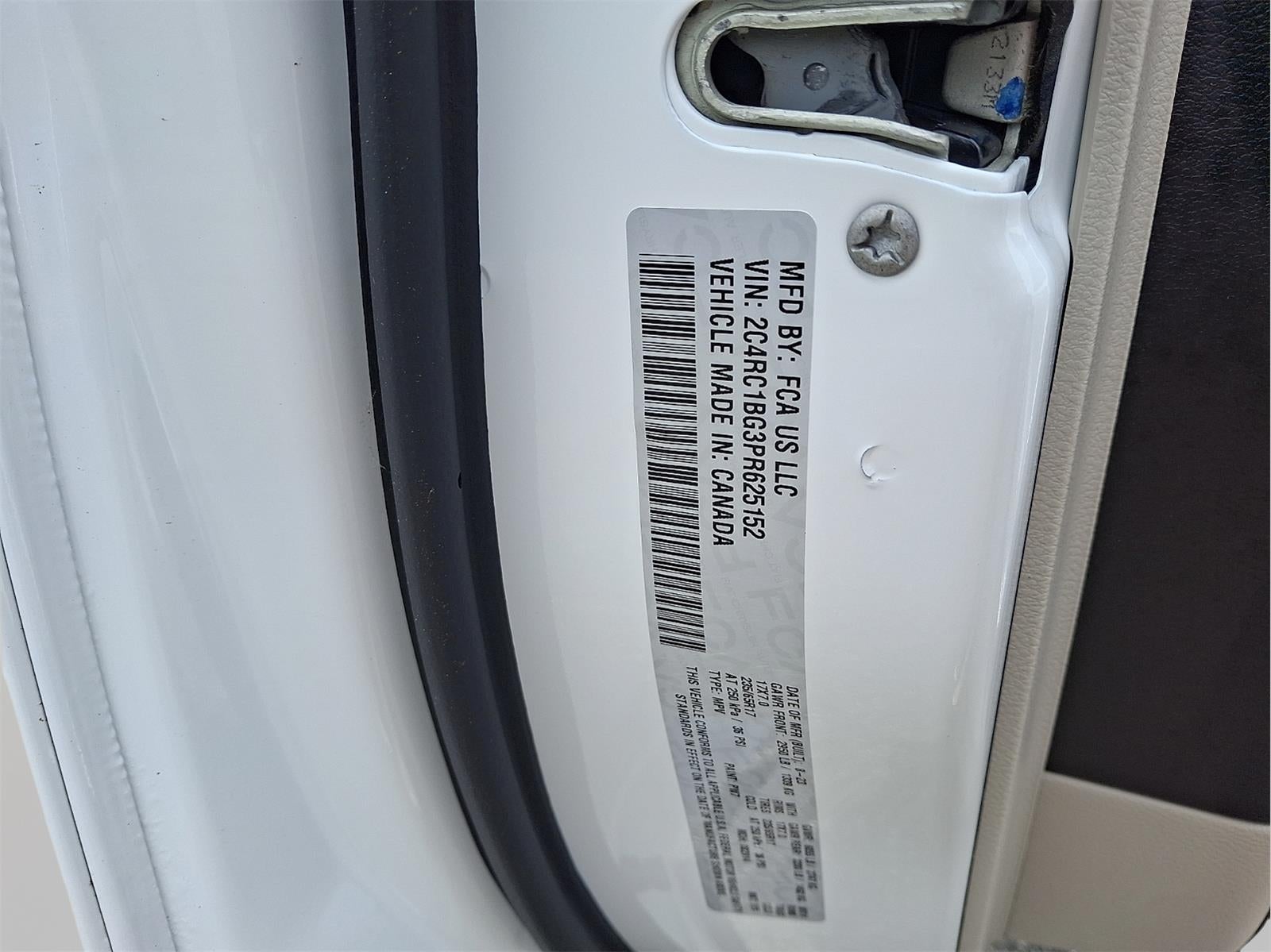 2023 Chrysler PACIFICA TOURL