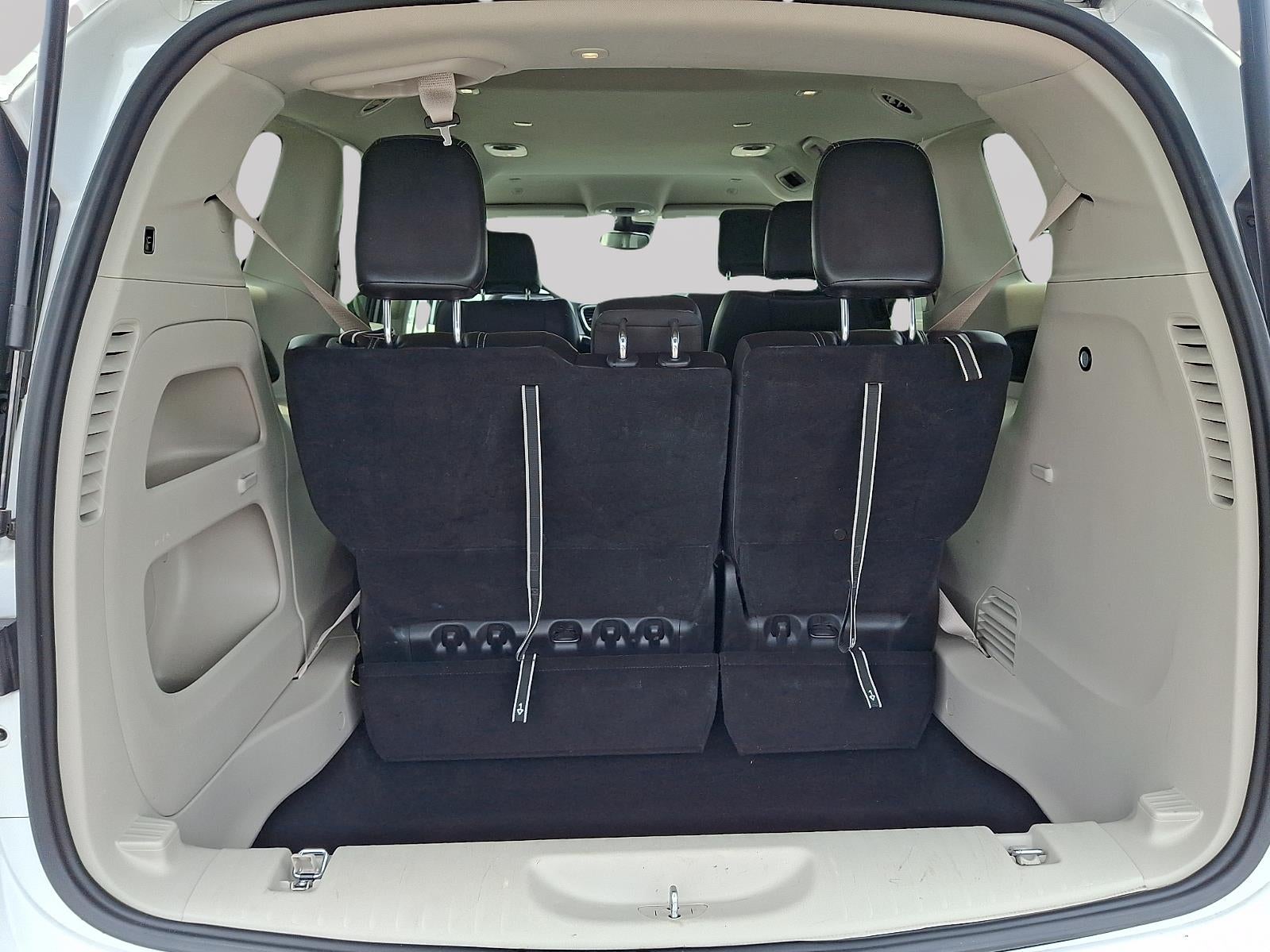 2023 Chrysler PACIFICA TOURL