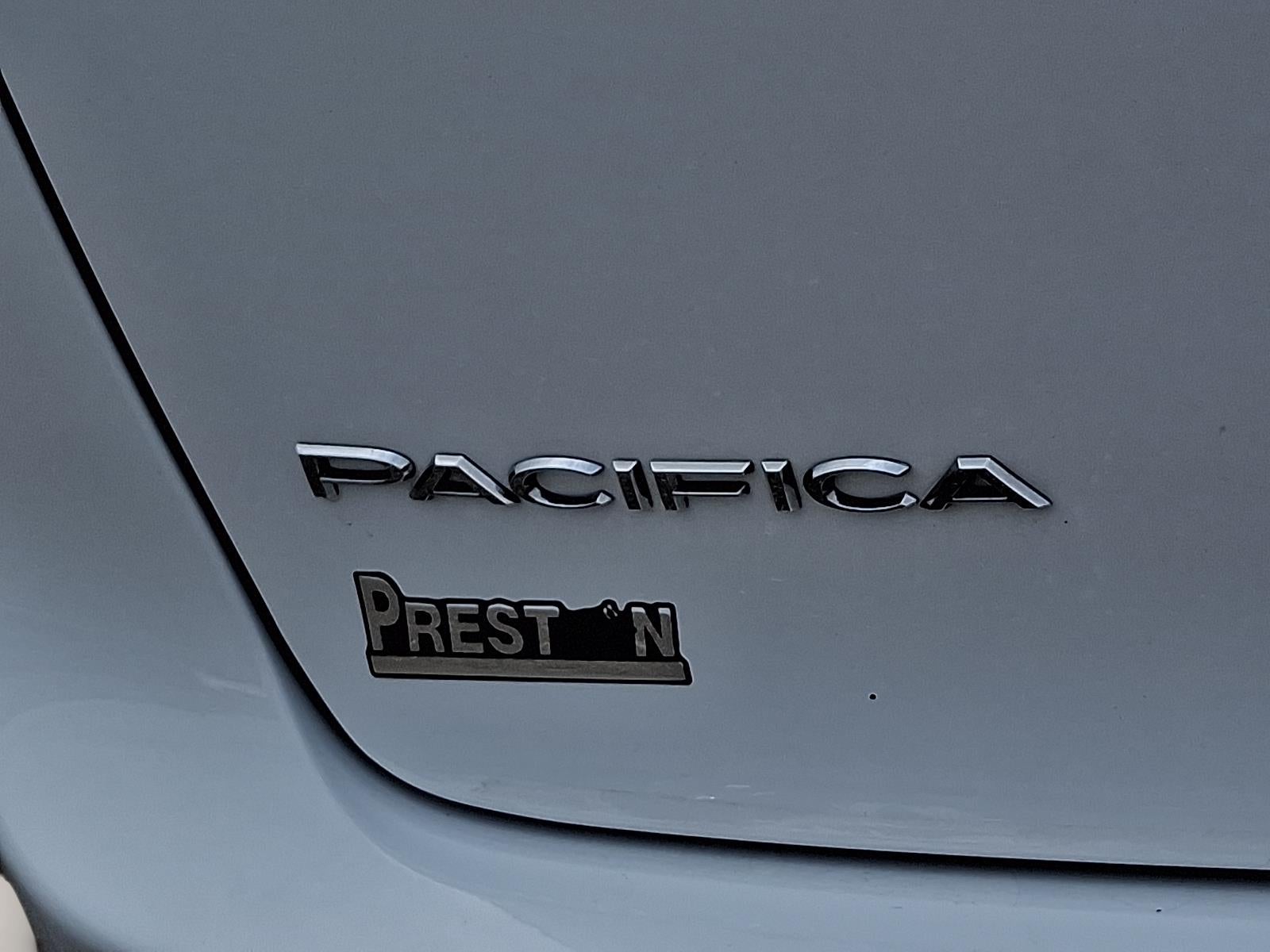 2023 Chrysler PACIFICA TOURL