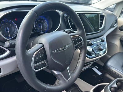 2023 Chrysler PACIFICA TOURL