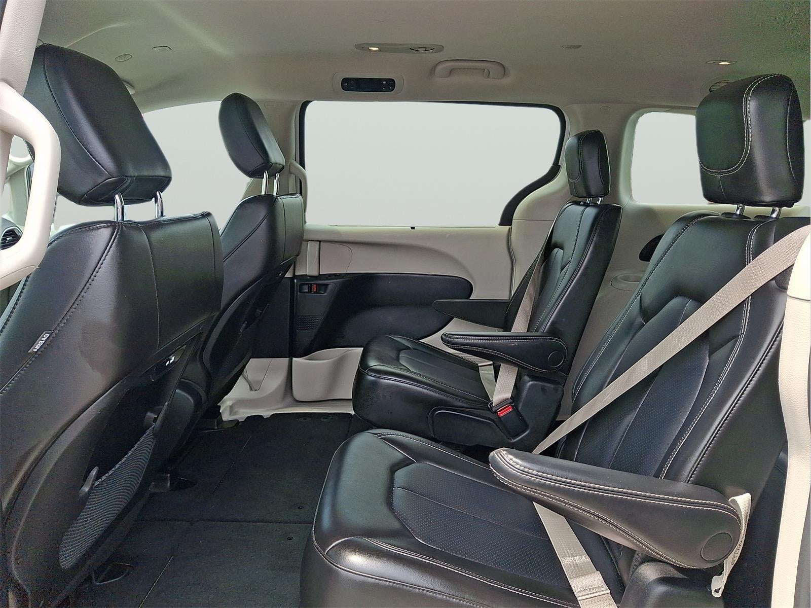 2023 Chrysler PACIFICA TOURL