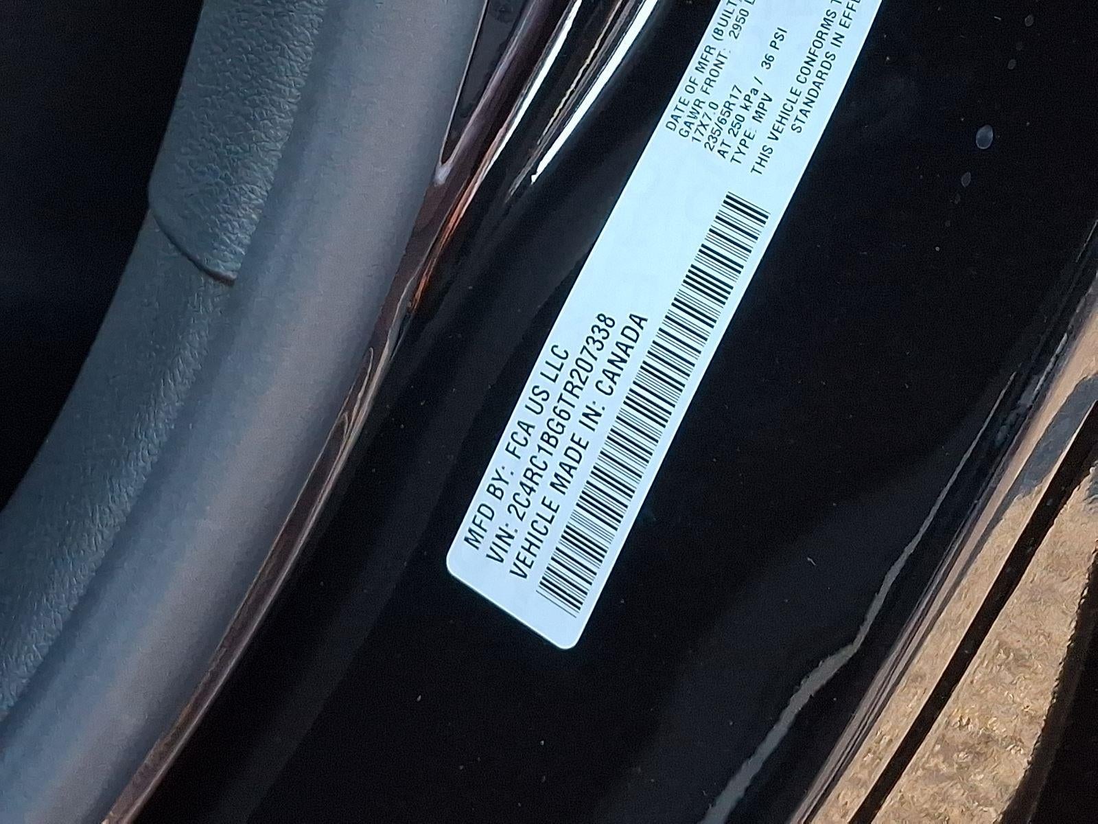 2026 Chrysler Pacifica Select