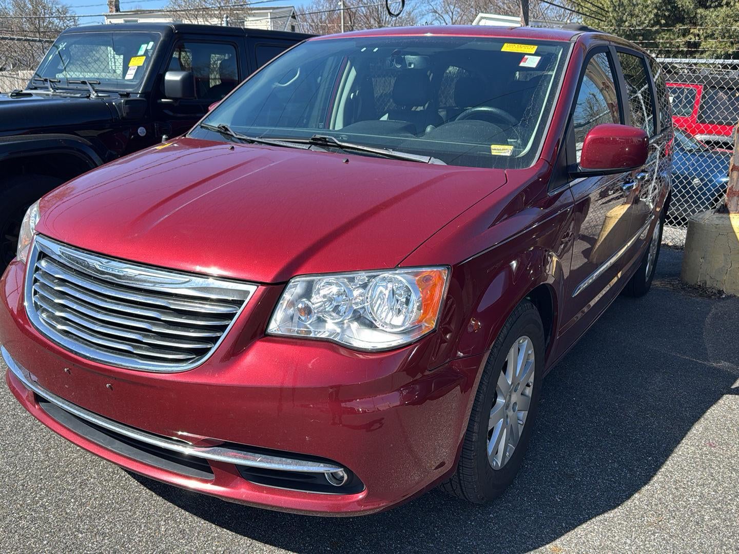 2016 Chrysler Town & Country Touring