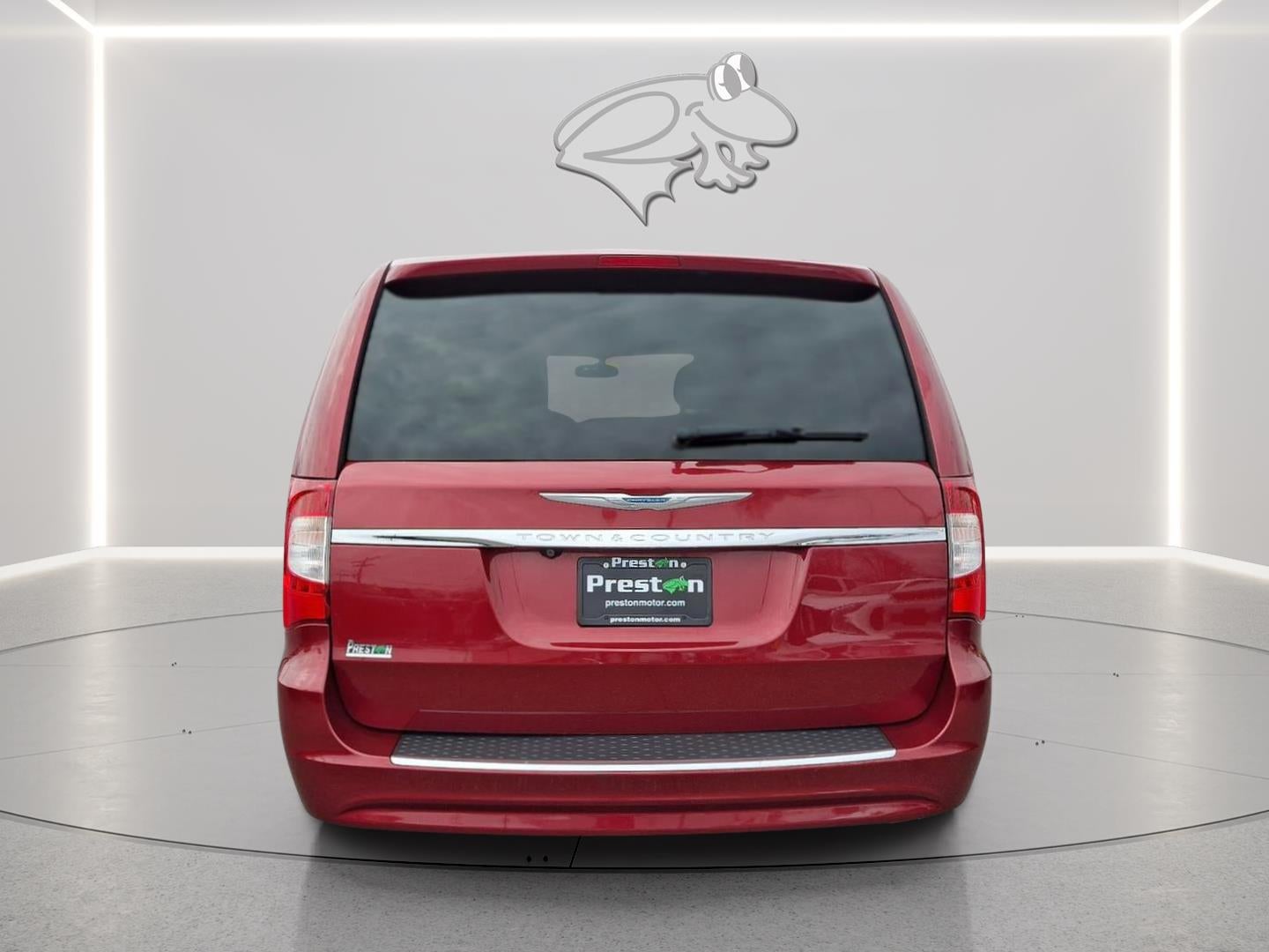 2016 Chrysler Town & Country Touring