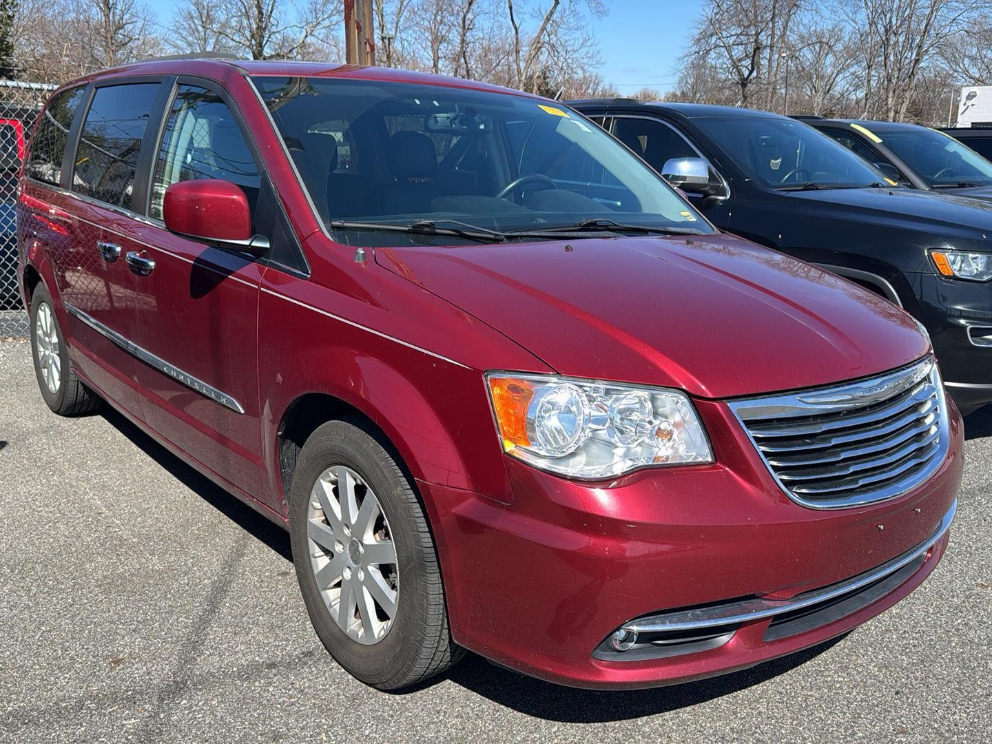 2016 Chrysler Town & Country Touring