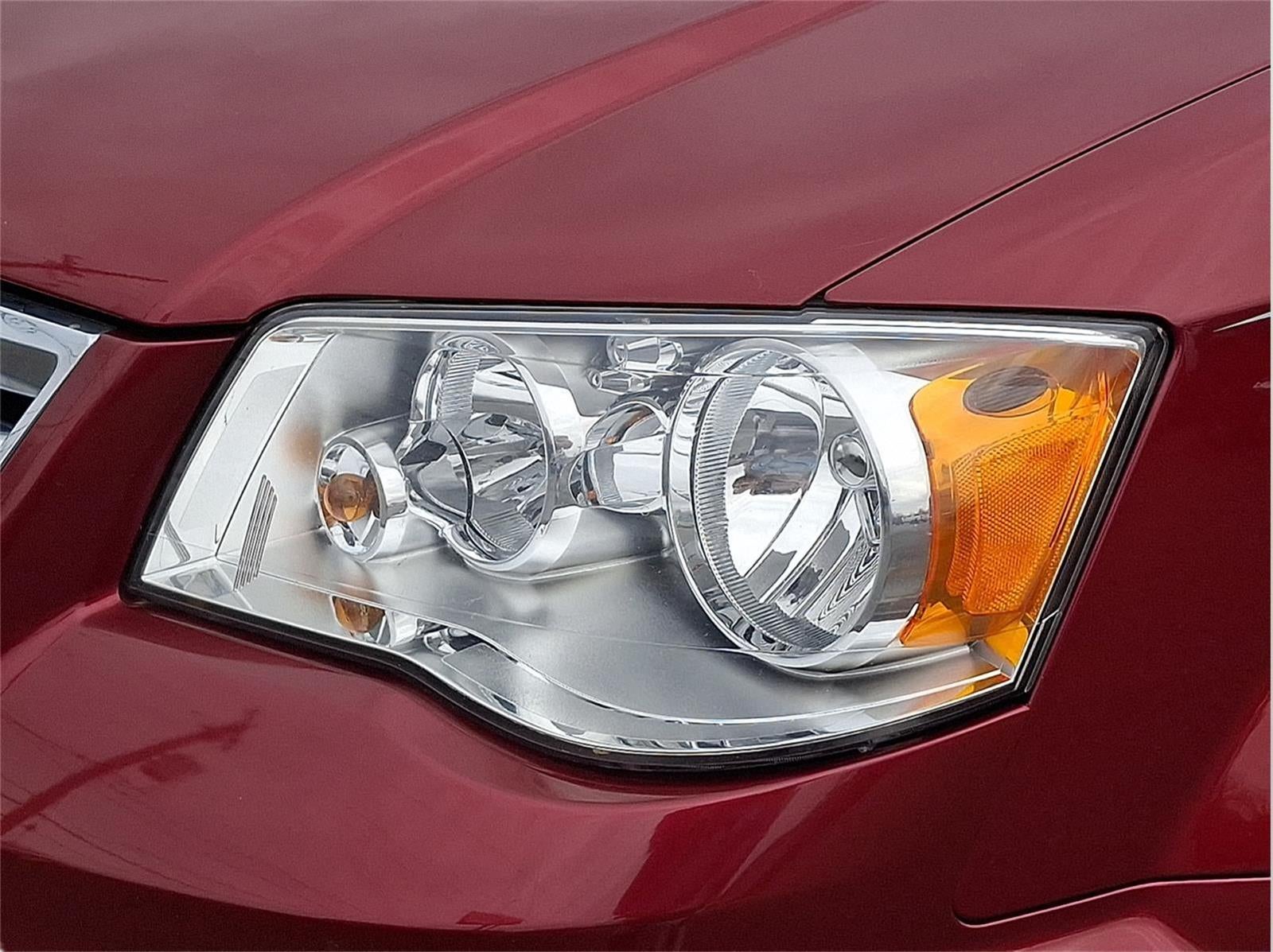 2016 Chrysler Town & Country Touring