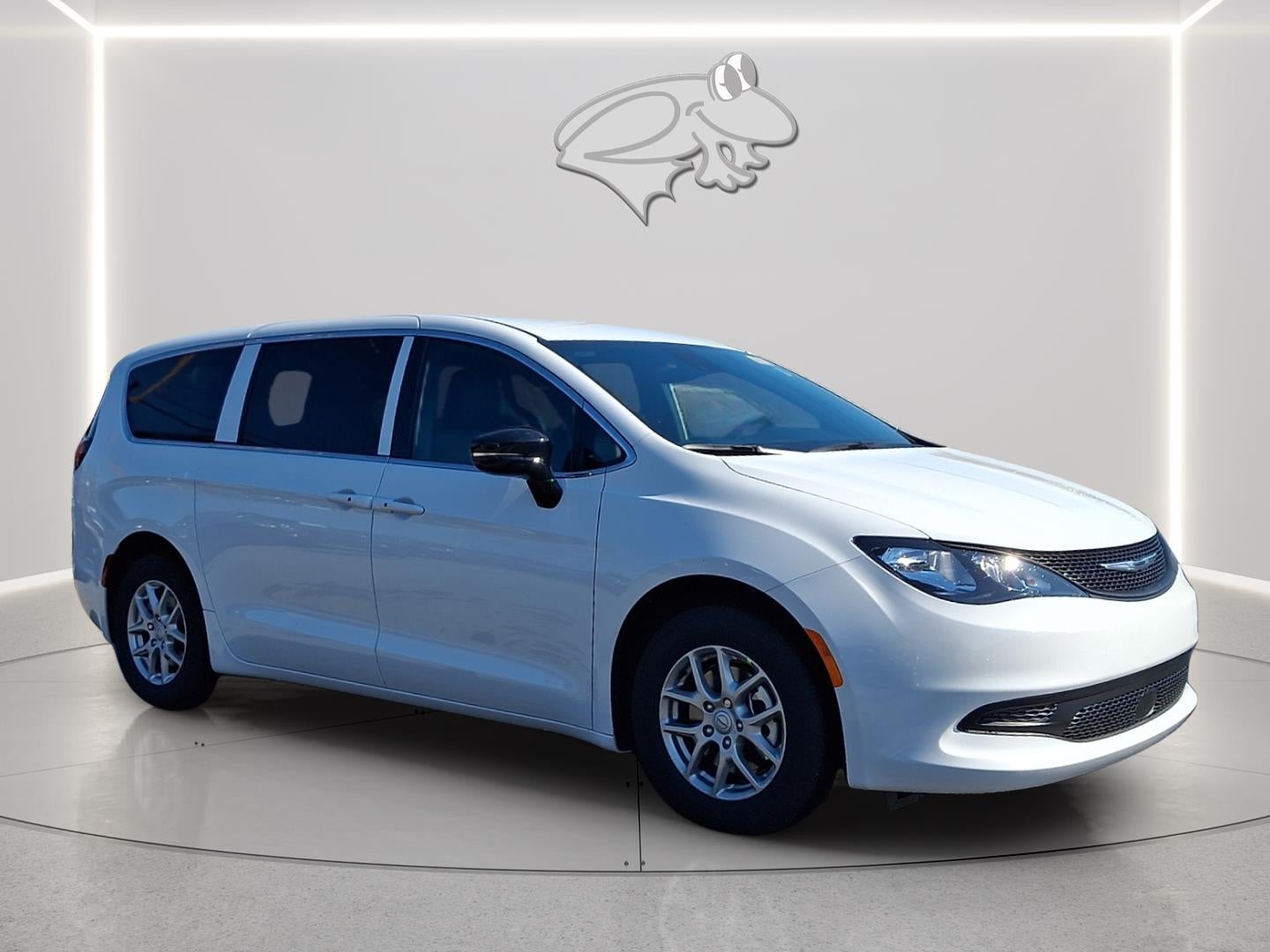 2026 Chrysler Voyager LX