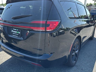 2025 Chrysler Pacifica Limited