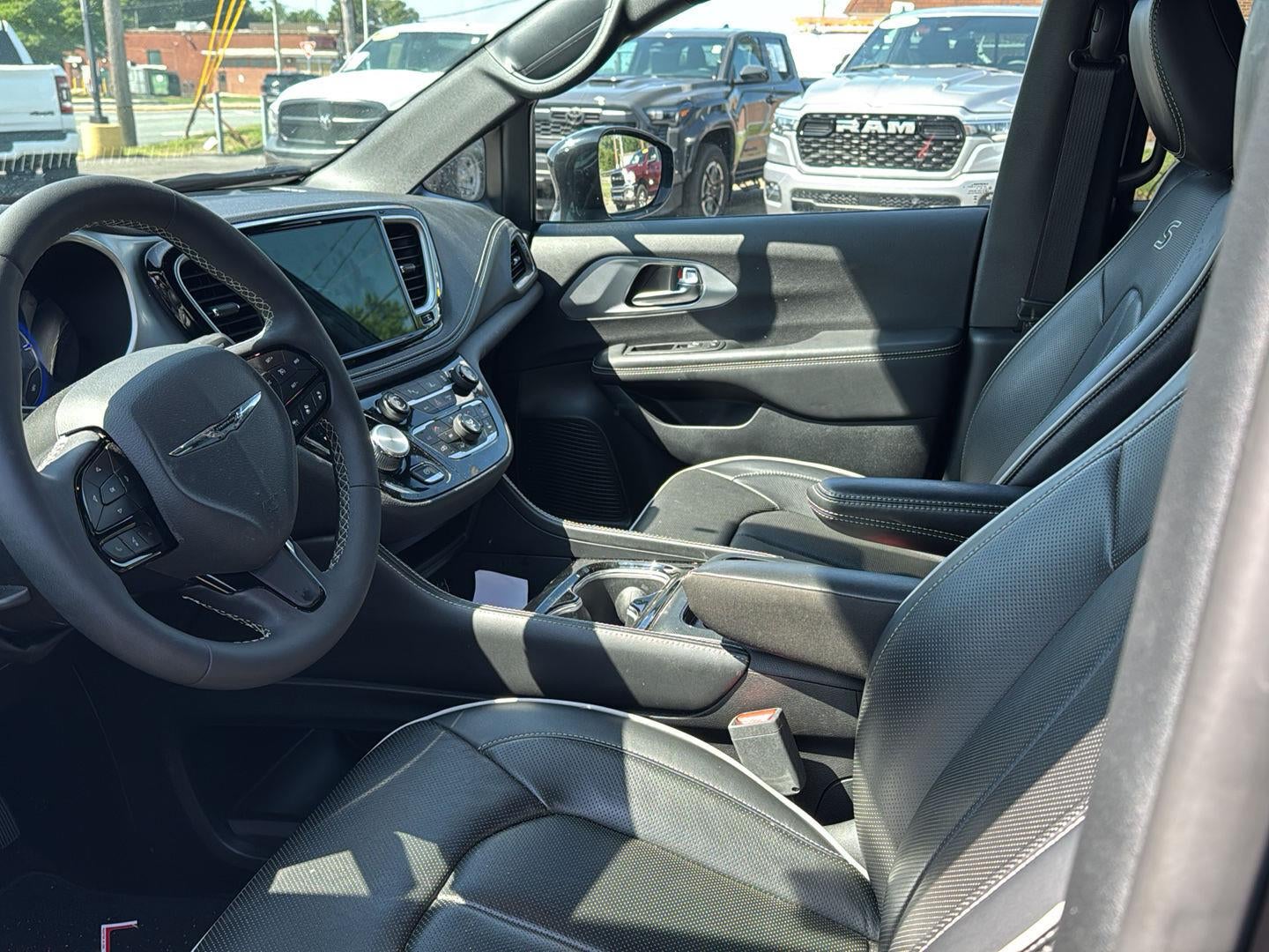 2025 Chrysler Pacifica Limited