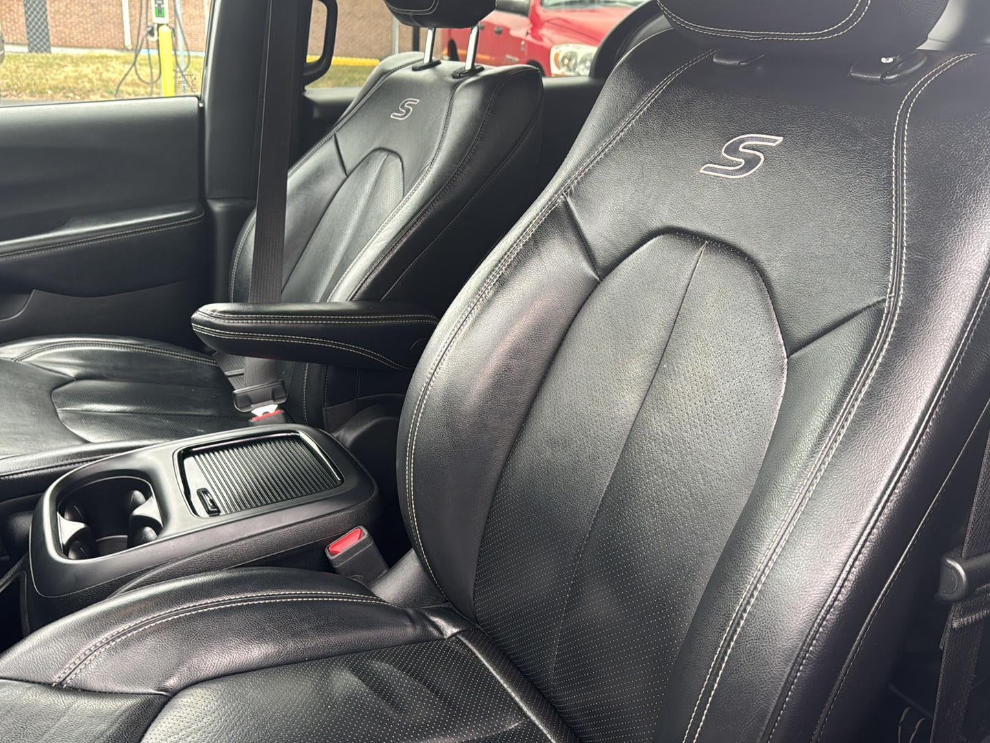 2022 Chrysler Pacifica Hybrid Touring L