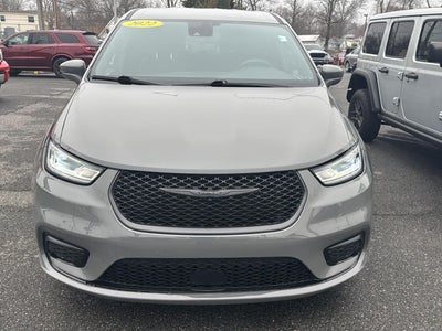 2022 Chrysler Pacifica Hybrid Touring L