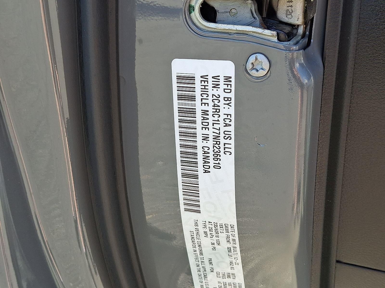 2022 Chrysler Pacifica Hybrid Touring L