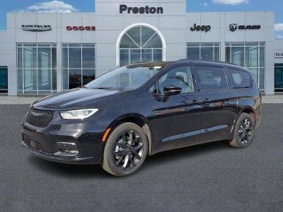 2026 Chrysler Pacifica Limited