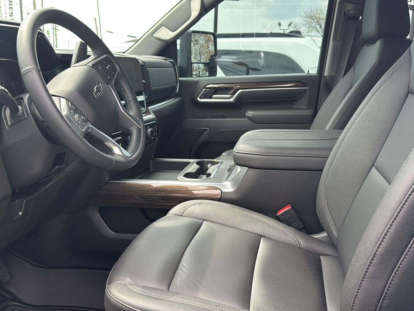 2025 Chevrolet SILVERADO 2500HD LT