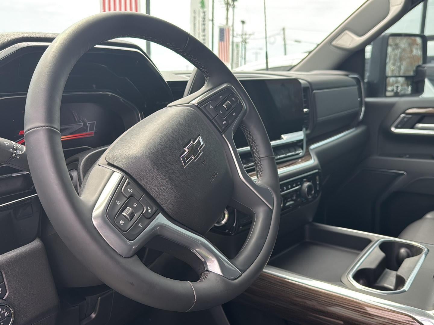 2025 Chevrolet SILVERADO 2500HD LT