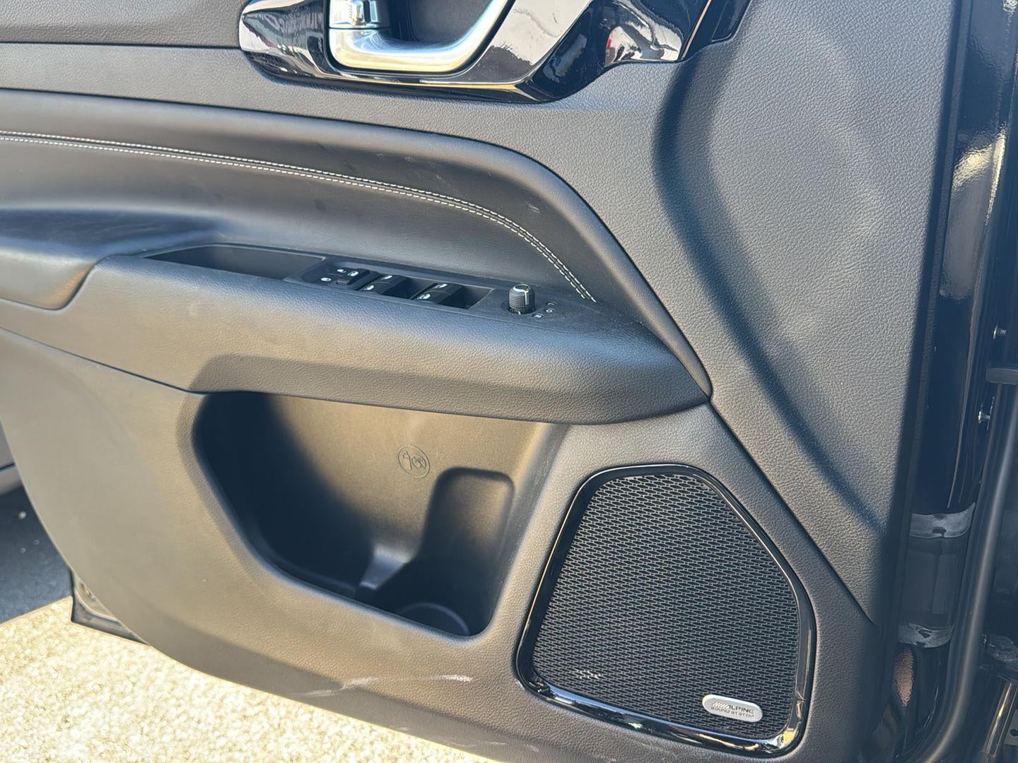 2023 Jeep Compass Altitude