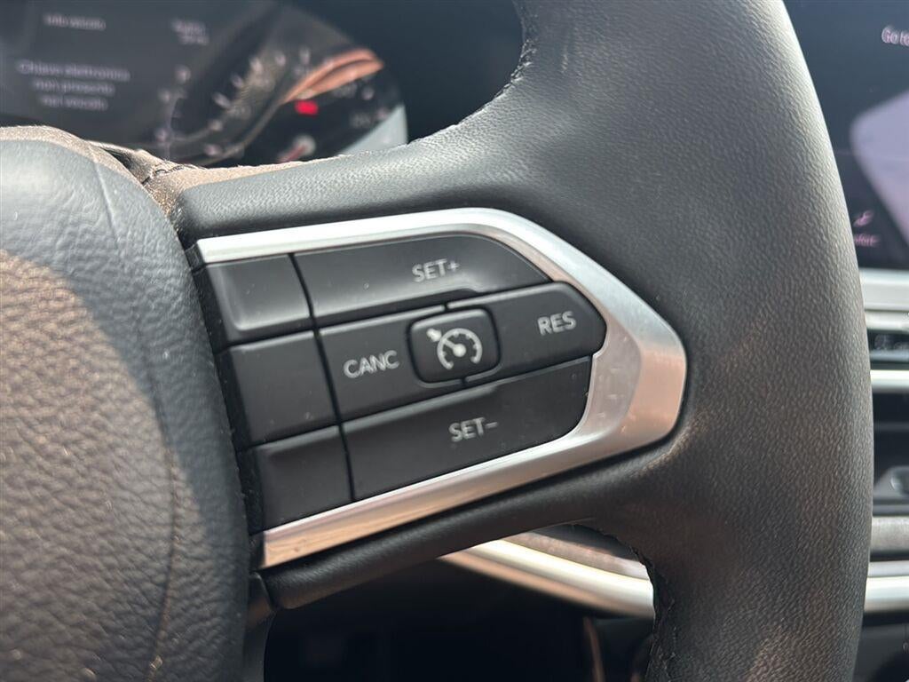 2023 Jeep Compass Latitude Lux