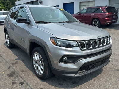 2023 Jeep Compass Latitude Lux