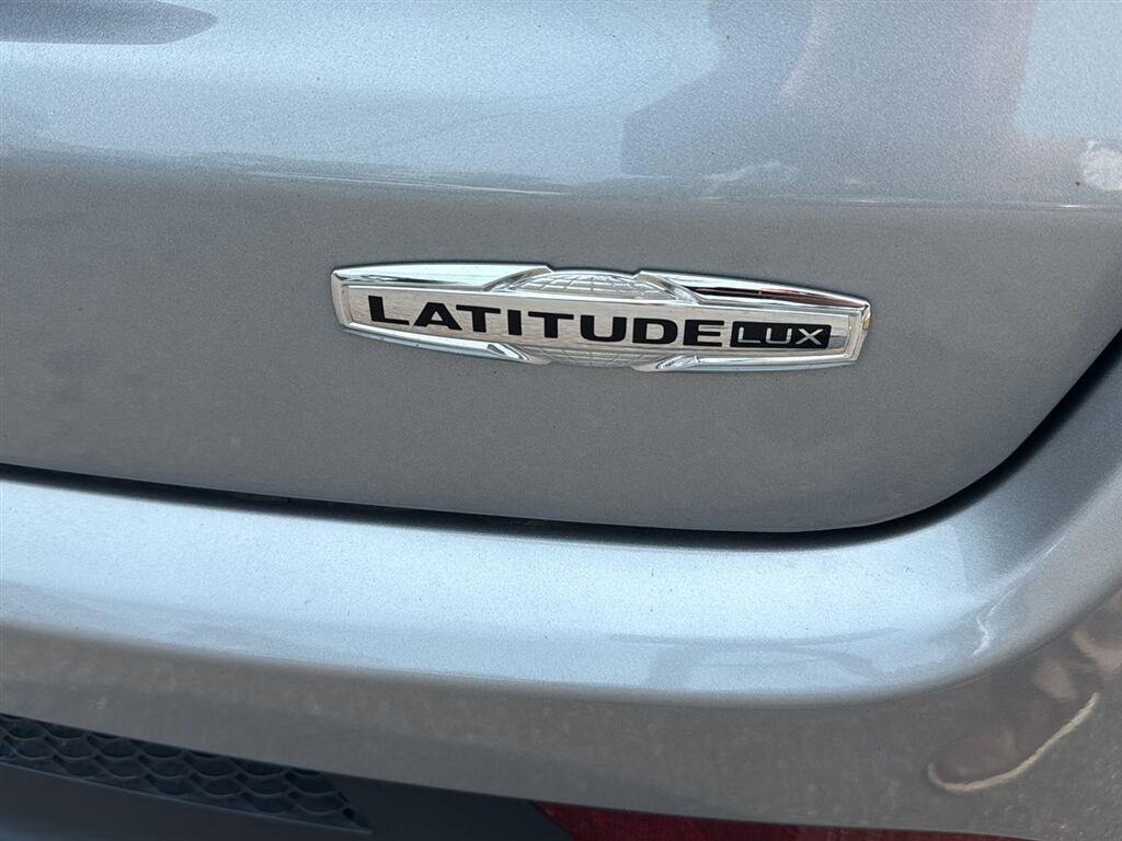 2023 Jeep Compass Latitude Lux