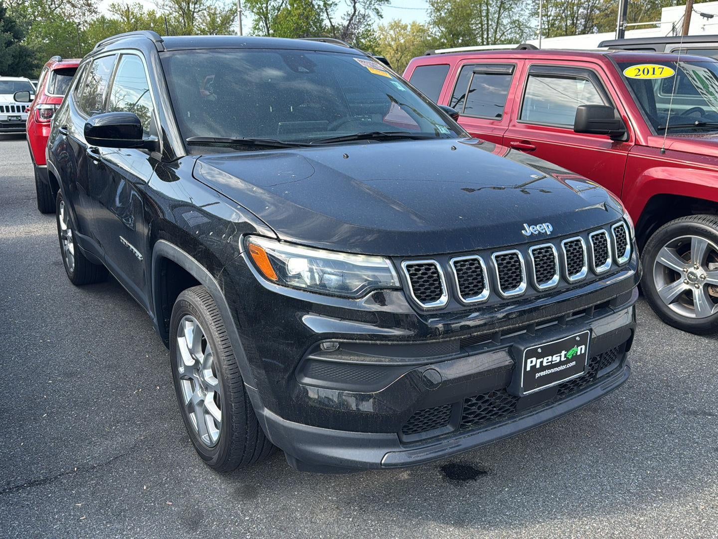 2023 Jeep Compass Latitude Lux
