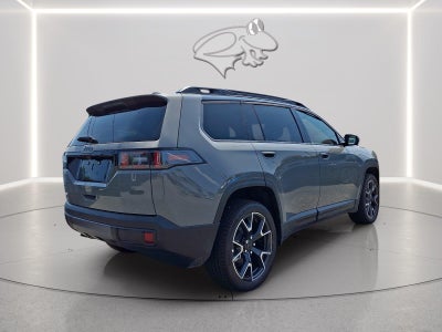 2026 Jeep CHEROKEE Overland