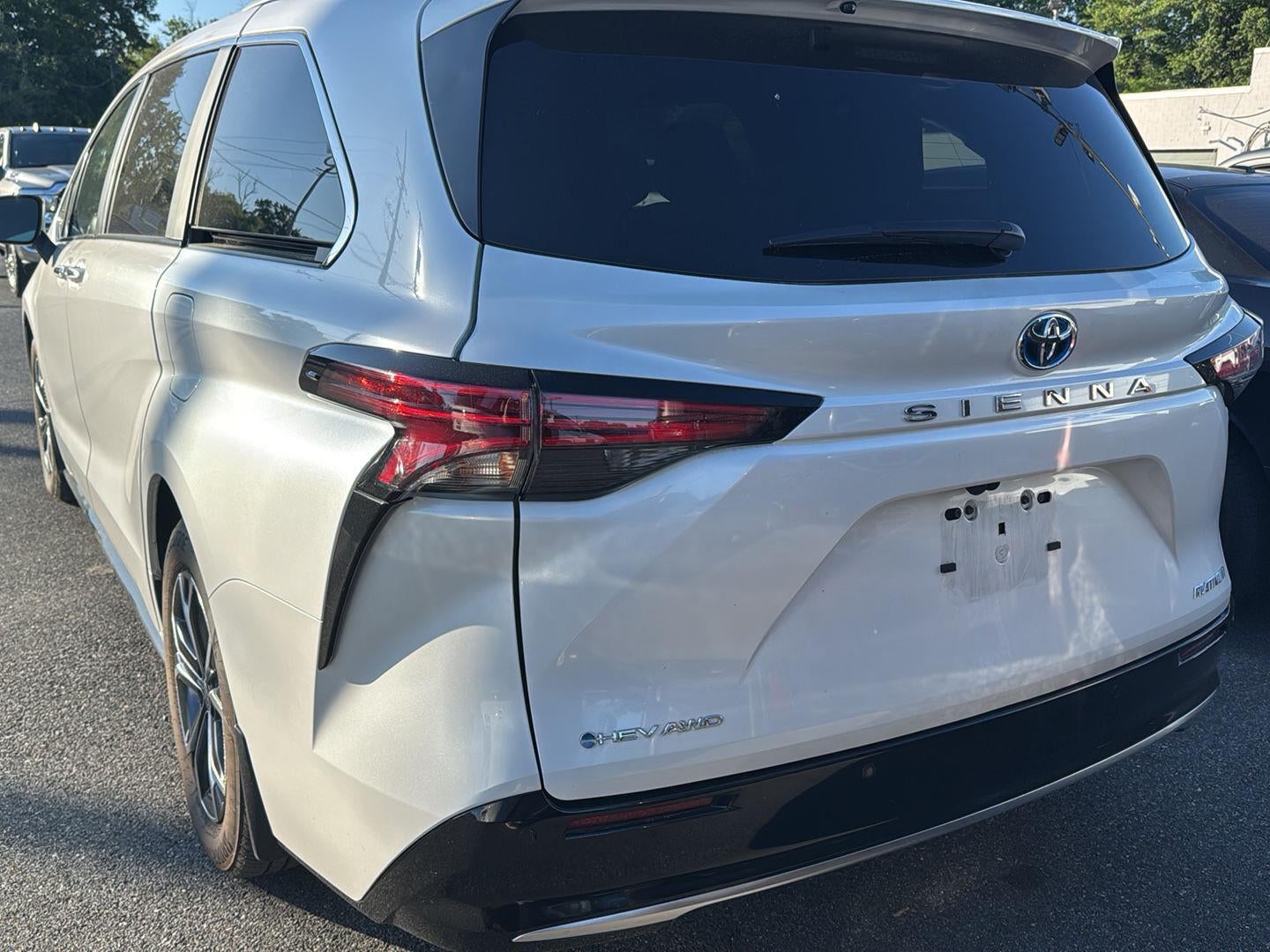 2025 Toyota Sienna Platinum 7-Passenger